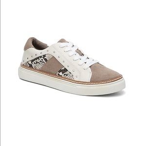 Crown Vintage Sneakers